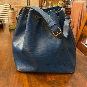Louis Vuitton Noe bag in blue